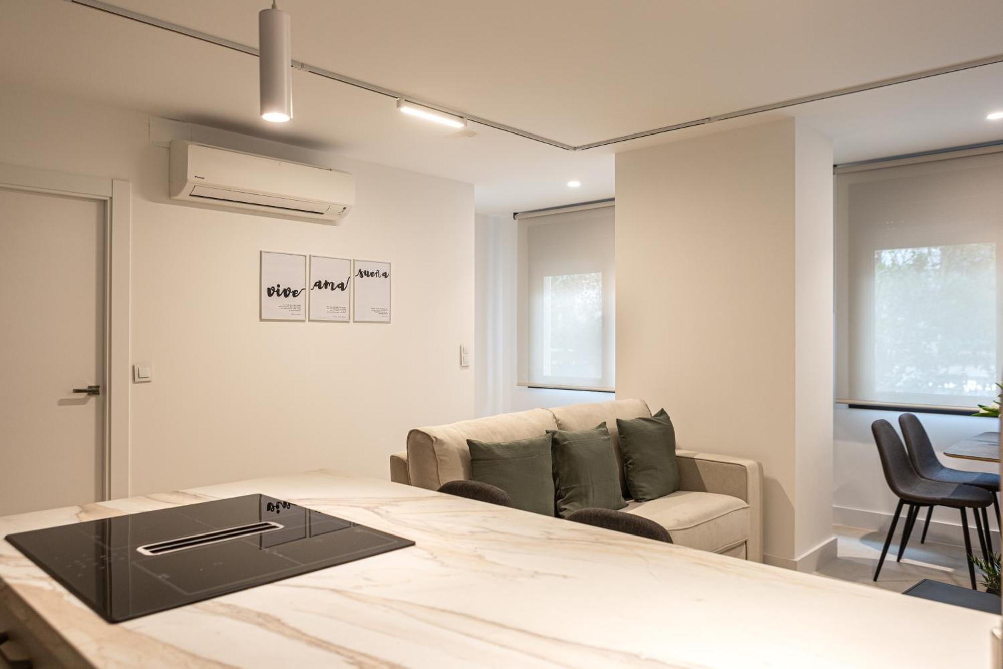 Royar Apartamentos Jaén Dış mekan fotoğraf